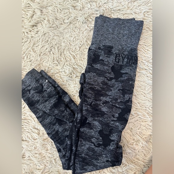 Gymshark Gray and Black Camo Leggings - Picture 1 of 1